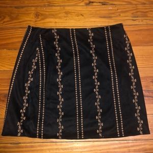 Black mini bodycon skirt w/ tan detailing